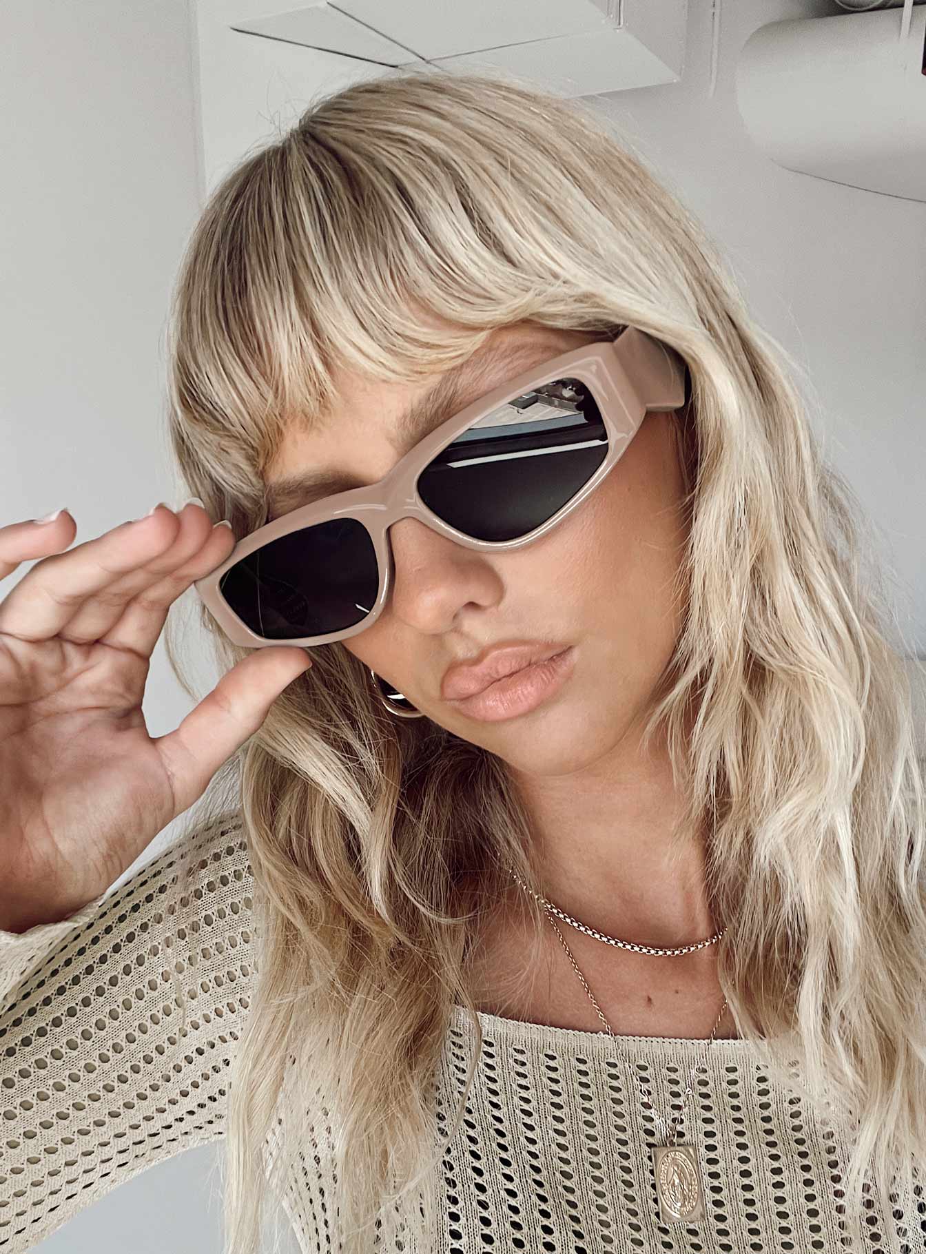 Look Into My Eyes Sunglasses Beige